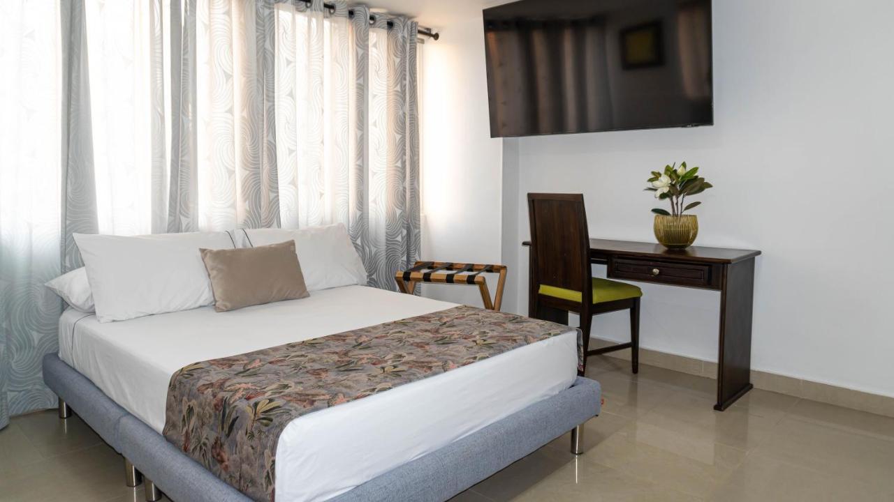 Hotel Arhuaco Rodadero 4*